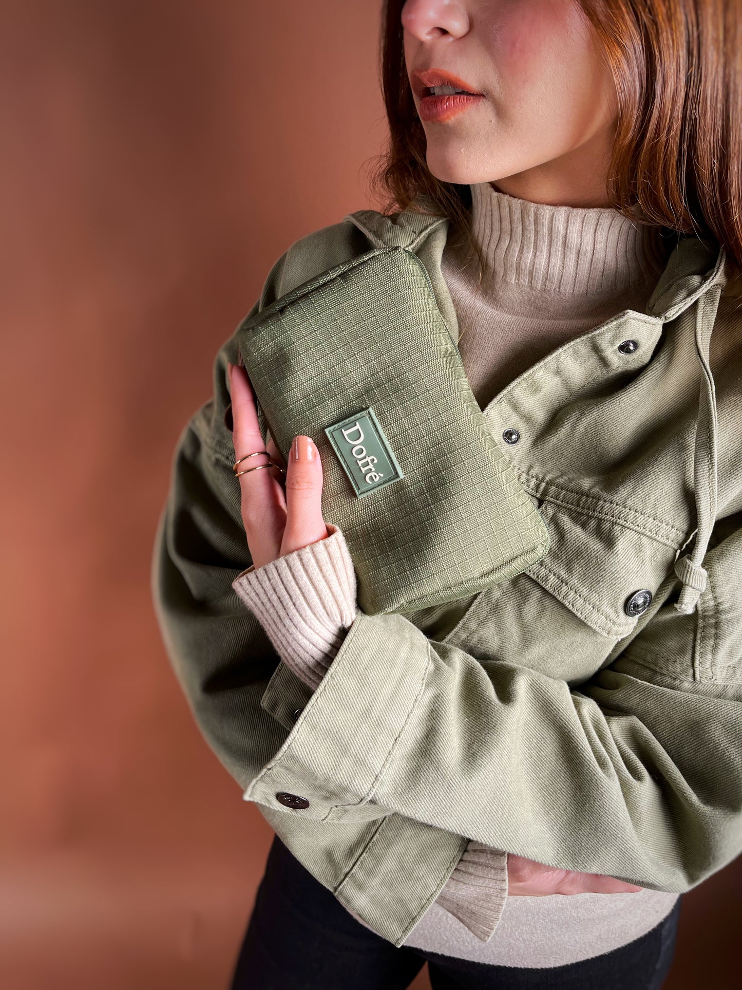 Dofre Beige Rustic Pouch – Stylish & Compact Makeup Organizer
