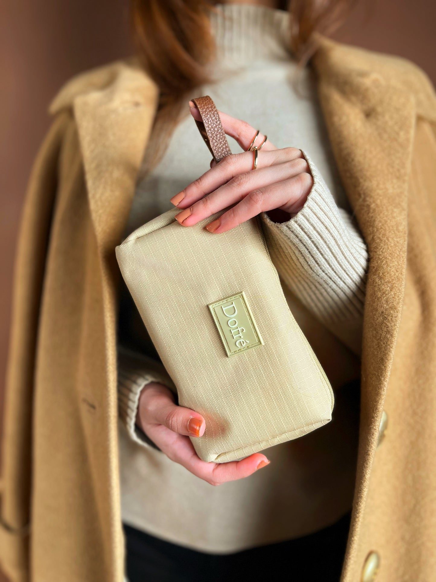 Dofre Beige Rustic Pouch – Stylish & Compact Makeup Organizer