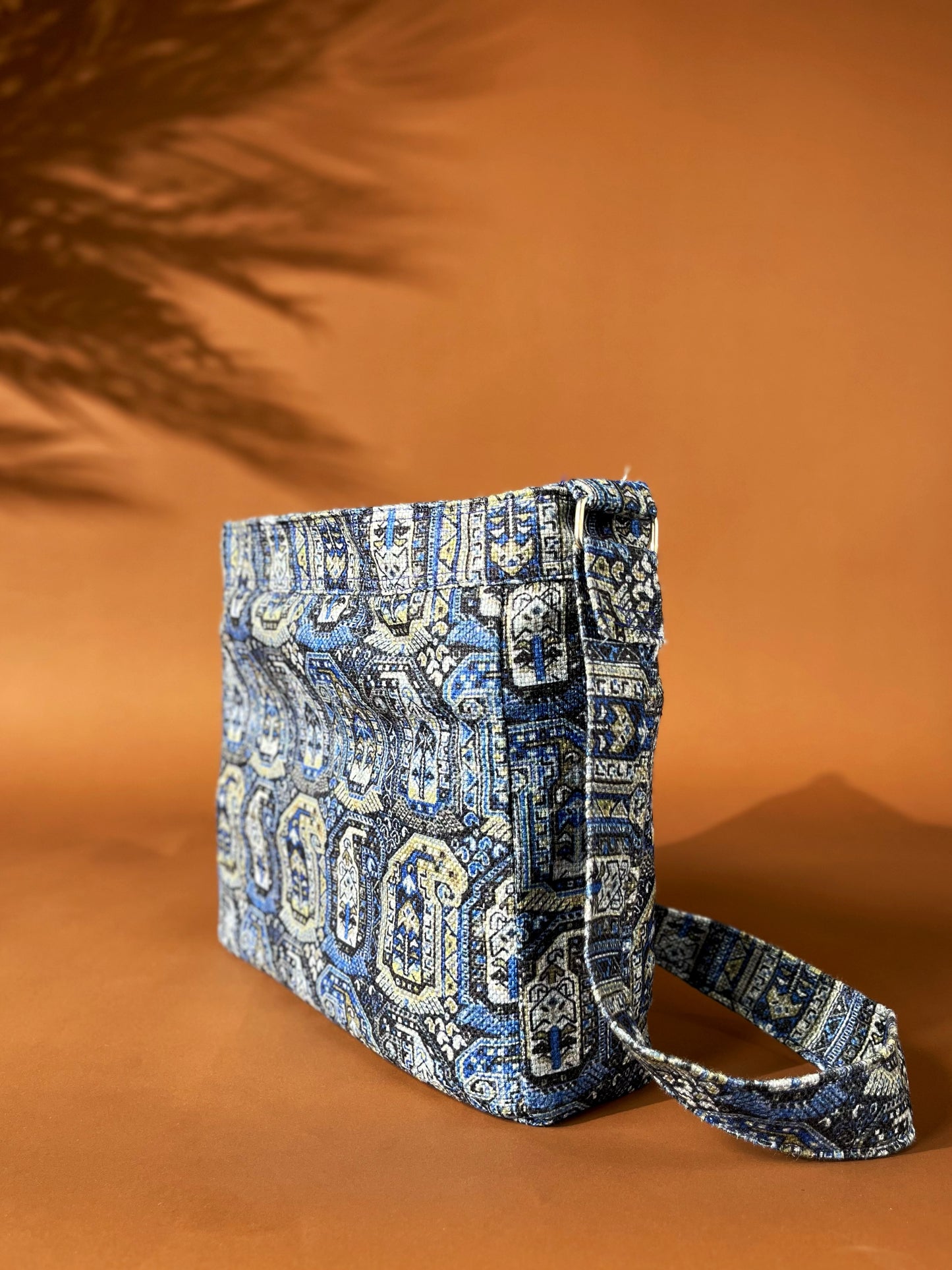 Dofre Chic Vision Crossbody bag - Orange pattern
